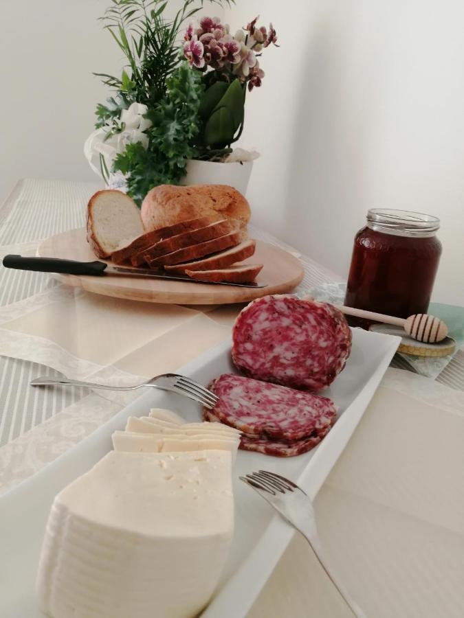 Nikolas' Valley Cornuda 외부 사진